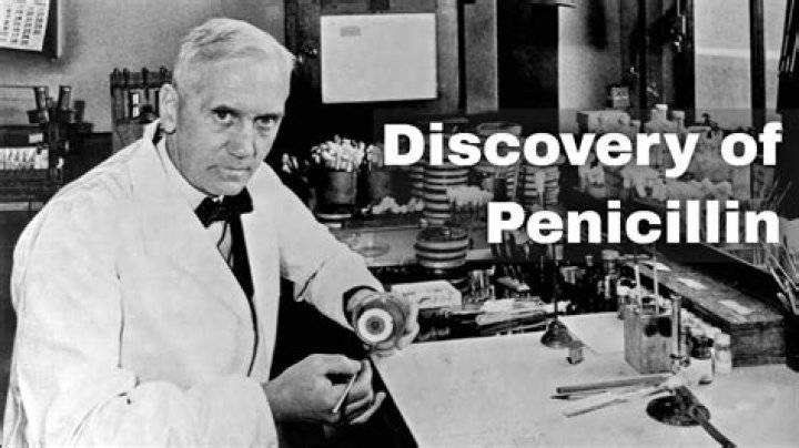 How did Fleming discover penicillin